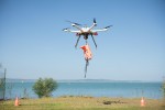 Drónos vízi mentési akciót mutatott be a 4iG a Balatonon