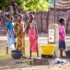 Megdöbbentő, hány kilométert gyalogolnak vízért a szegény országokban